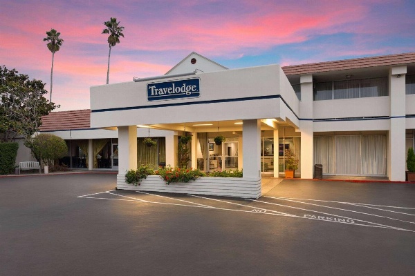 Travelodge by Wyndham Monterey Bay Main image